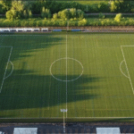 Kinh doanh sân bóng đá