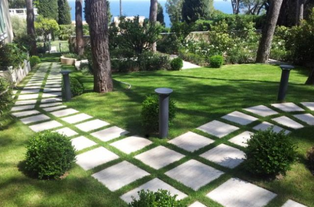 Các loại vật liệu phổ biến dùng để lát sân vườn 4 Vật liệu lát sân vườn
