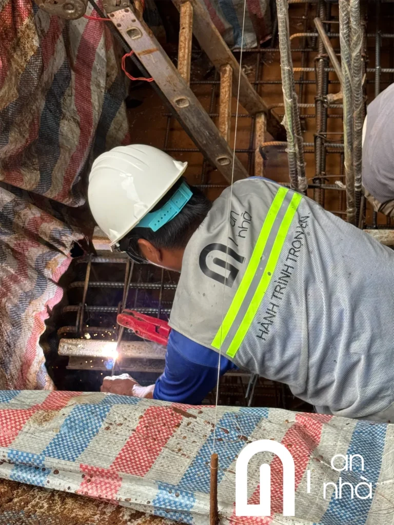 5 Yếu Tố "Vàng" Quyết Định Chất Lượng Thi Công Xây Dựng Một Công Trình Bền Vững 4 Thi công xây dựng