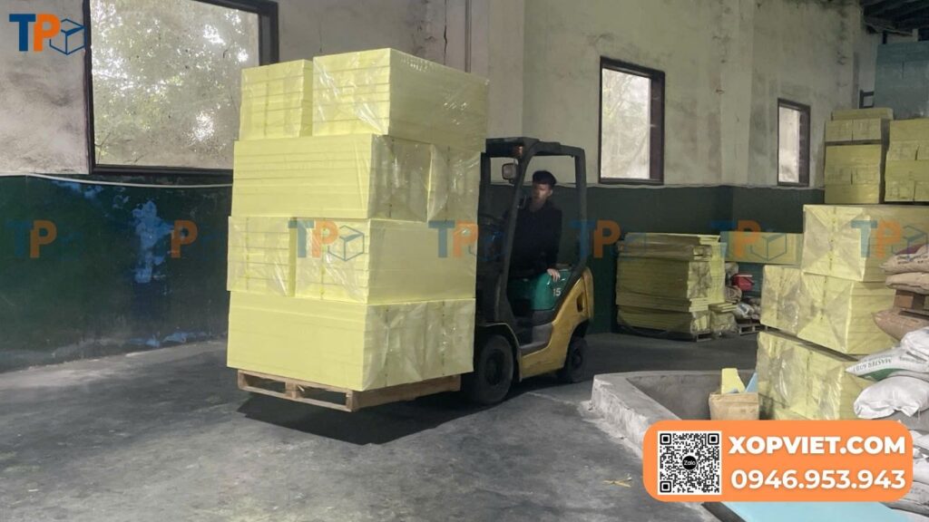 Tấm xốp cách nhiệt